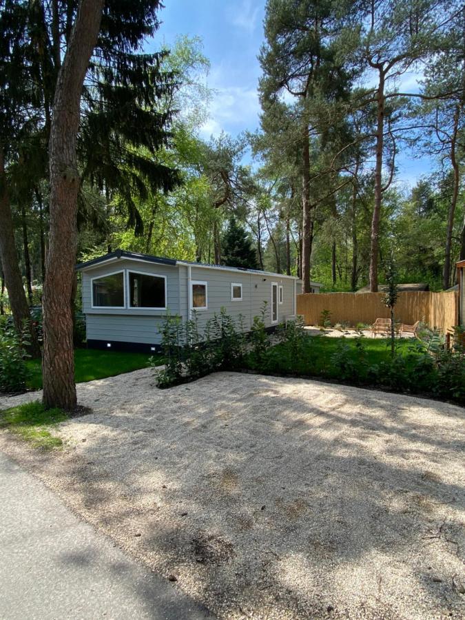 Chalet In De Veluwse Bossen Hoenderloo Esterno foto